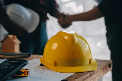 Casco Obra